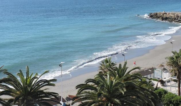 Hostal Sol Y Mar Нерха Экстерьер фото