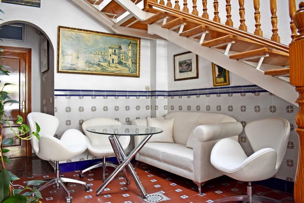 Hostal Sol Y Mar Нерха Экстерьер фото
