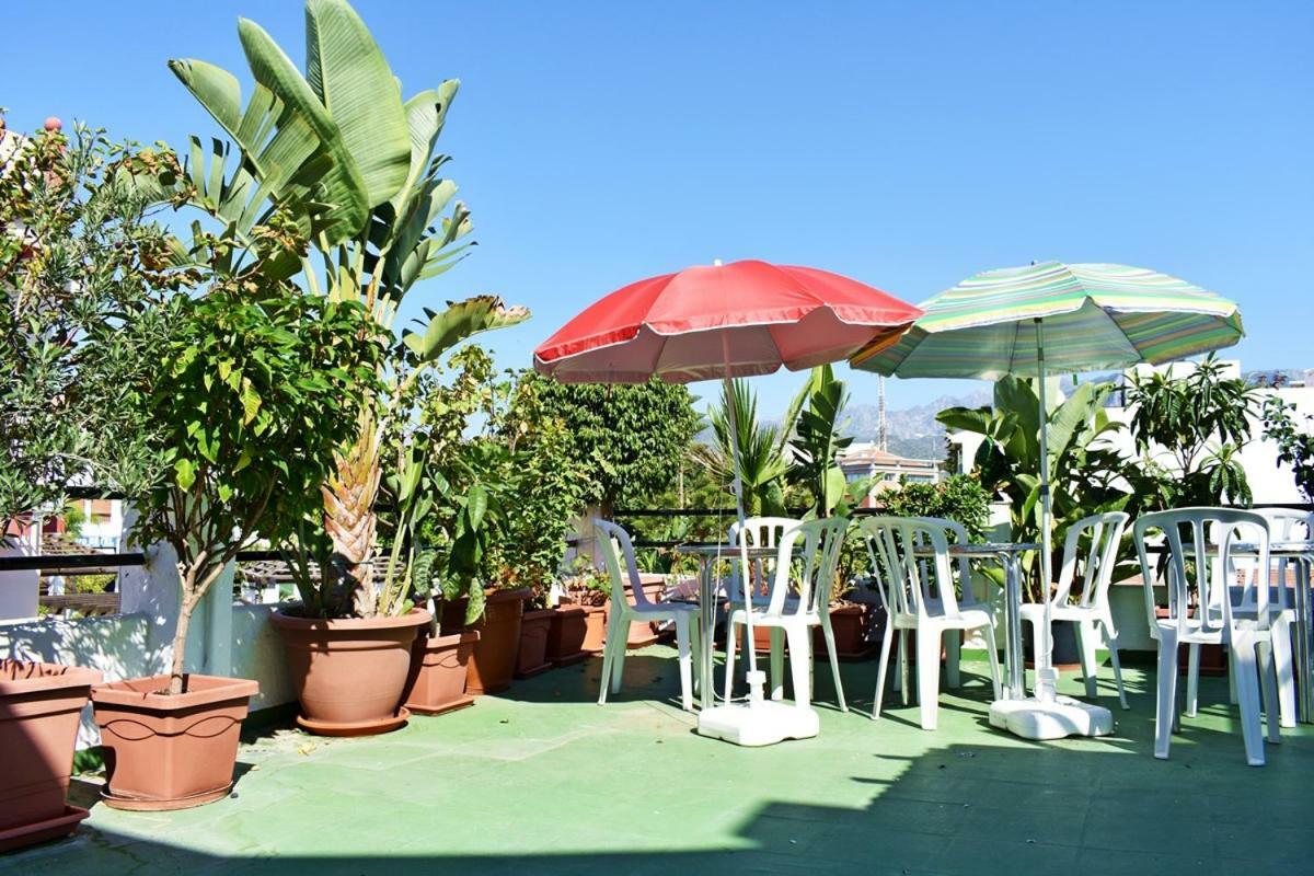 Hostal Sol Y Mar Нерха Экстерьер фото