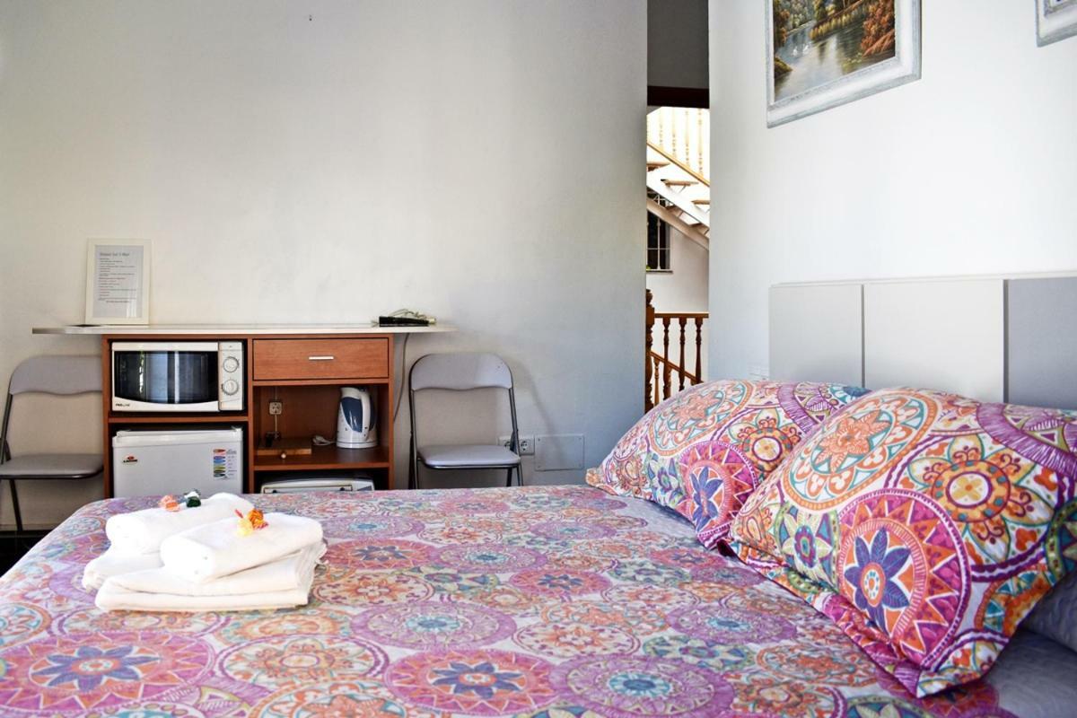 Hostal Sol Y Mar Нерха Экстерьер фото