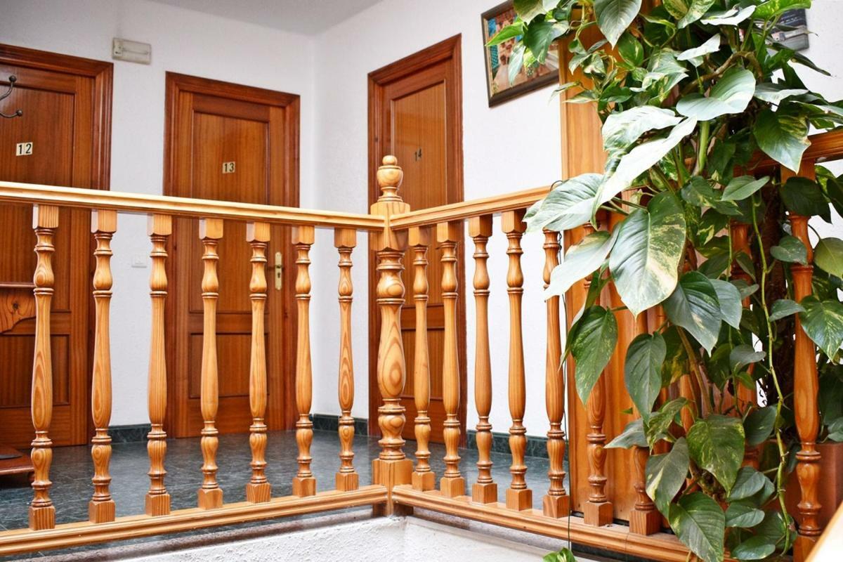 Hostal Sol Y Mar Нерха Экстерьер фото