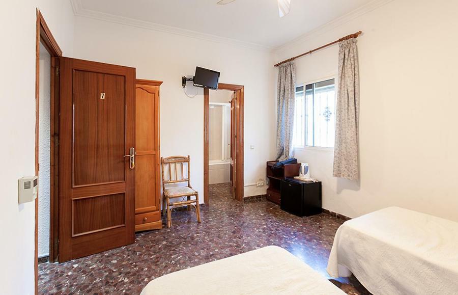 Hostal Sol Y Mar Нерха Экстерьер фото