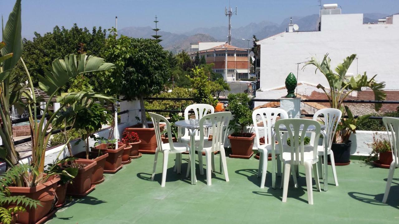 Hostal Sol Y Mar Нерха Экстерьер фото